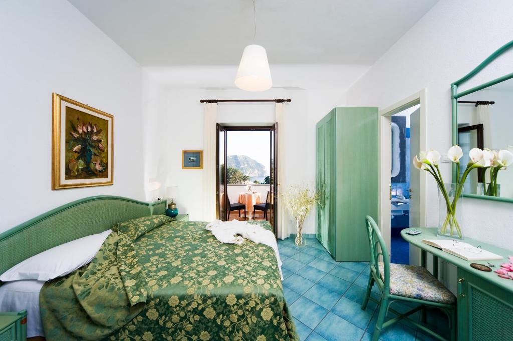 Hotel Ideal Forio  Room photo